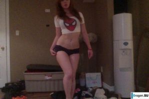The foreigner self-photographs. Thumbnail 42