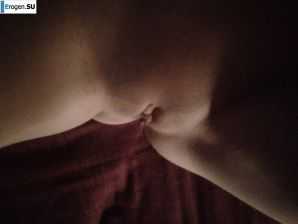 Young and well-built. Thumbnail 9