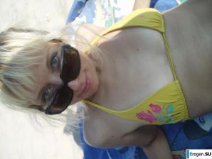 Girlfriends frolic and have a rest. Thumbnail 13
