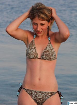Here is how to relax on the beach. Thumbnail 23