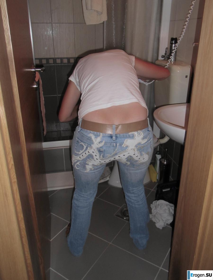 Naked in the bathroom. Slide 55