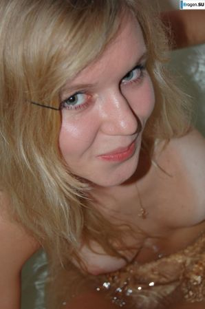 Selfies. Thumbnail 64