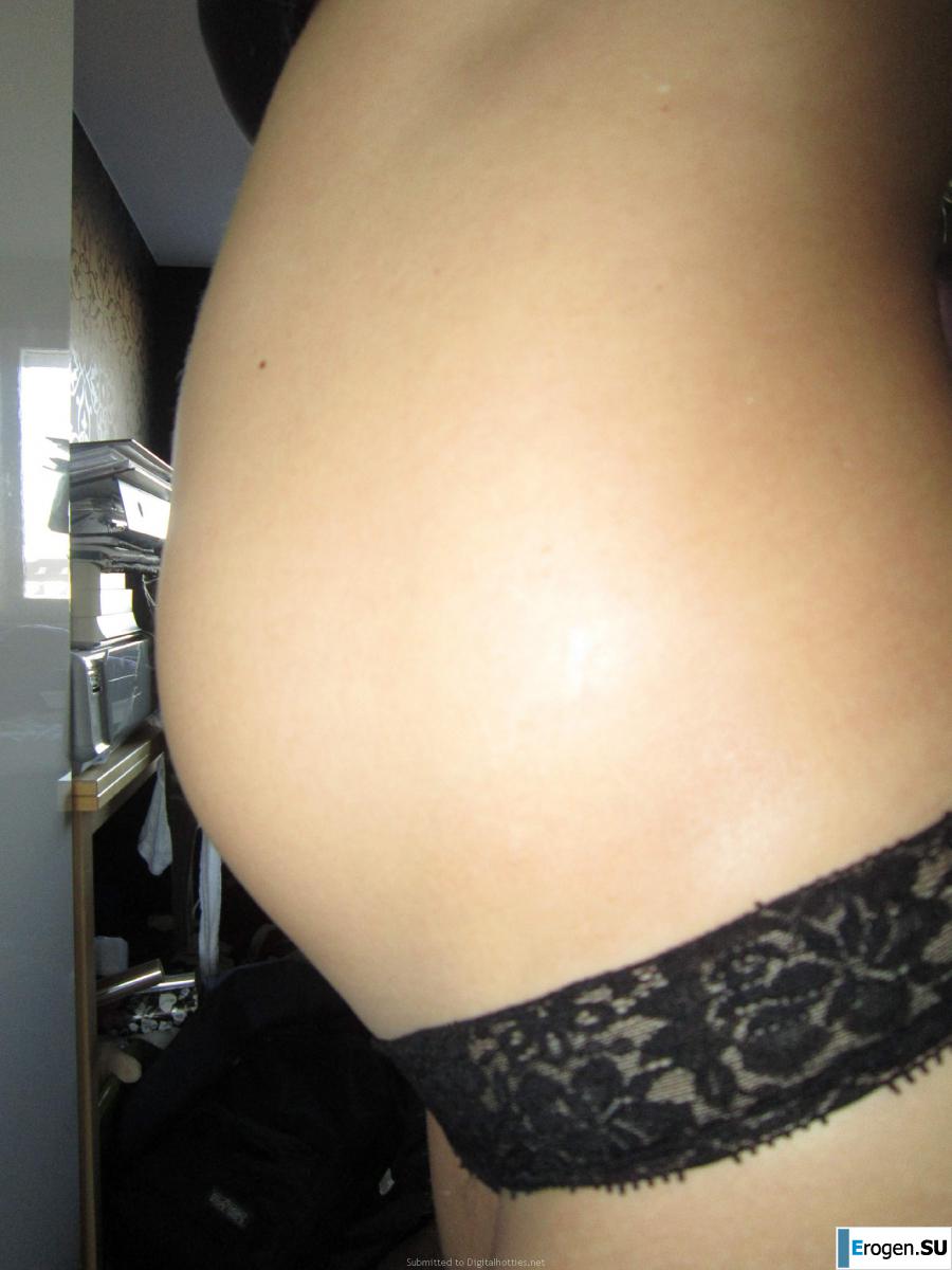 naked pregnant girl. Slide 22
