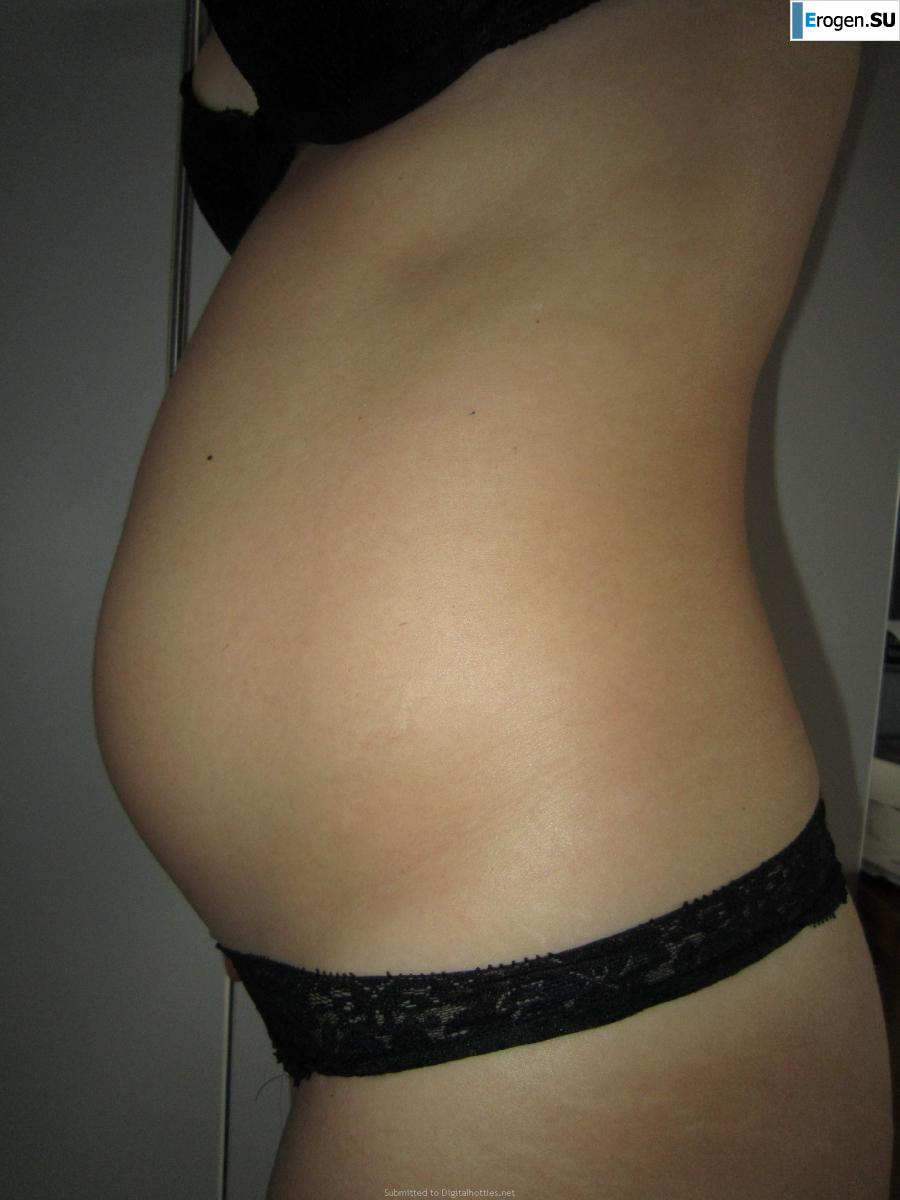 naked pregnant girl. Slide 26