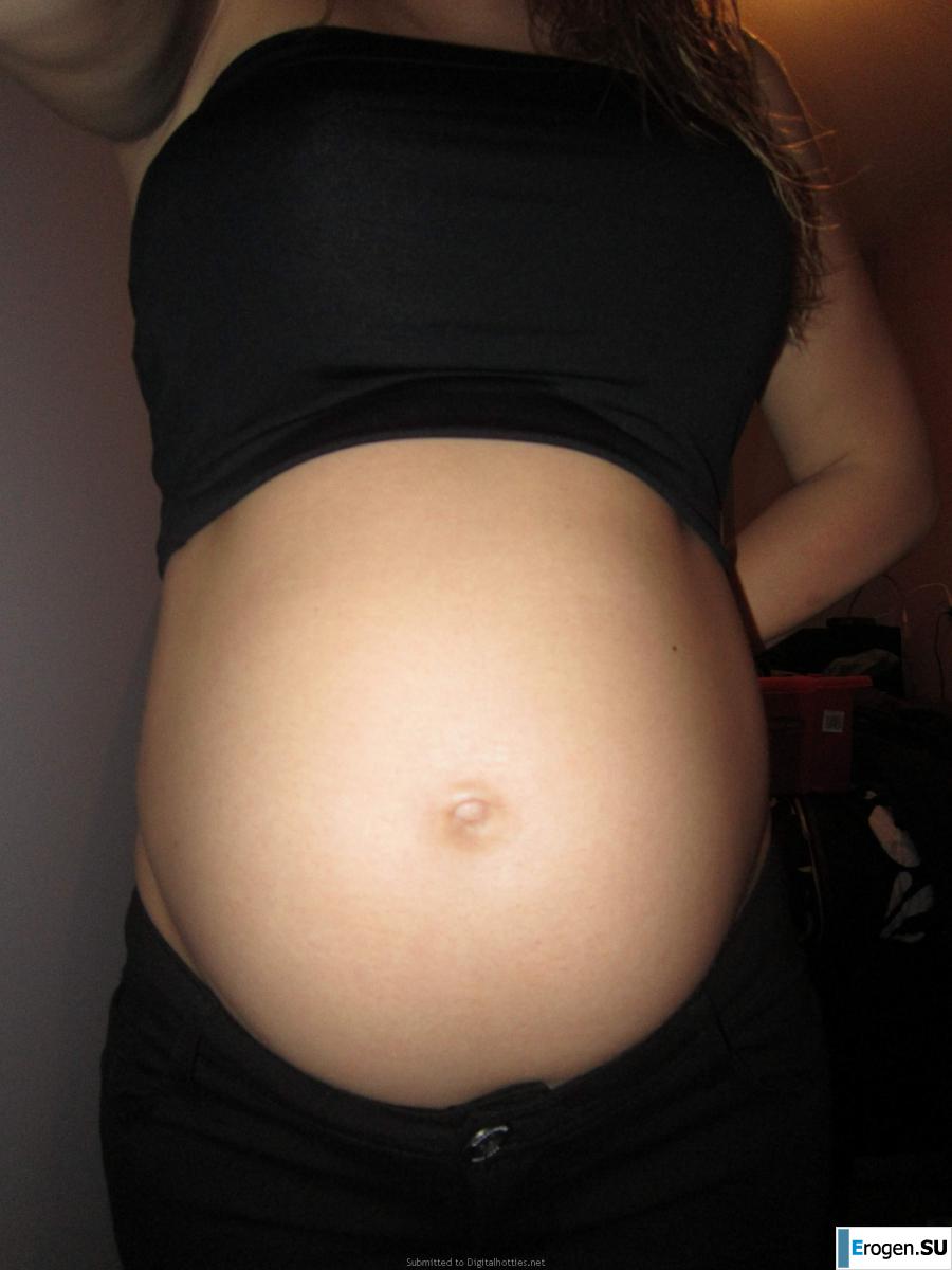 naked pregnant girl. Slide 40
