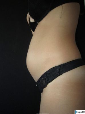 naked pregnant girl. Thumbnail 14