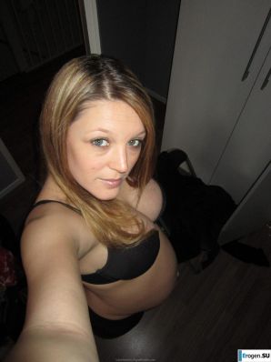 naked pregnant girl. Thumbnail 52