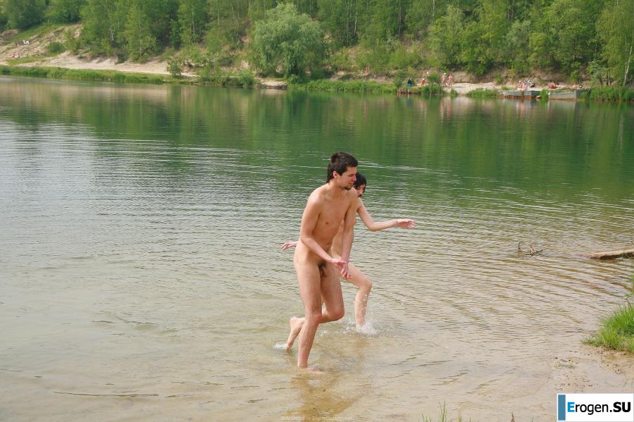 молодые нудисты. Фото 7