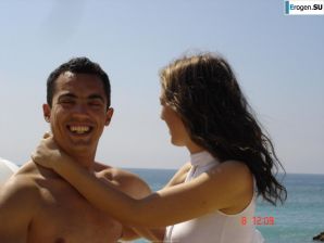 striptease lesbians. Thumbnail 19