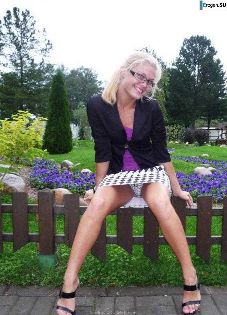Young naked student. Slide 17