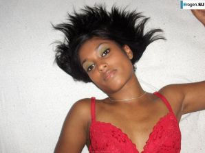 black woman as in the picture. Thumbnail 18