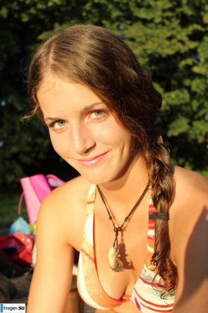 naked girls on the lake. Part 4. Thumbnail 20