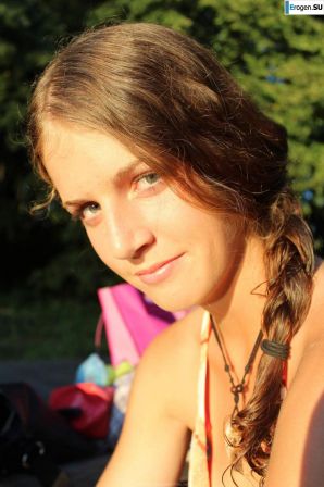 naked girls on the lake. Part 4. Thumbnail 23
