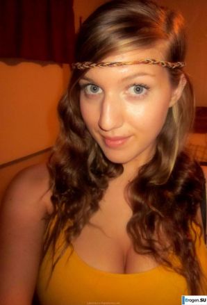 young and glamorous girl. Thumbnail 15