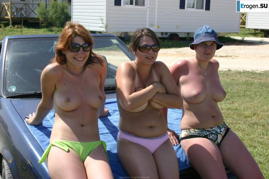 Girls were exposed in nature. Slide 7