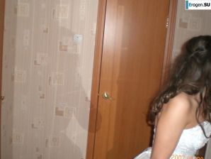 Russian newlyweds in a wedding sex tour. Thumbnail 17