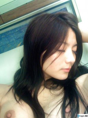 drunk girl from Asia. Thumbnail 1