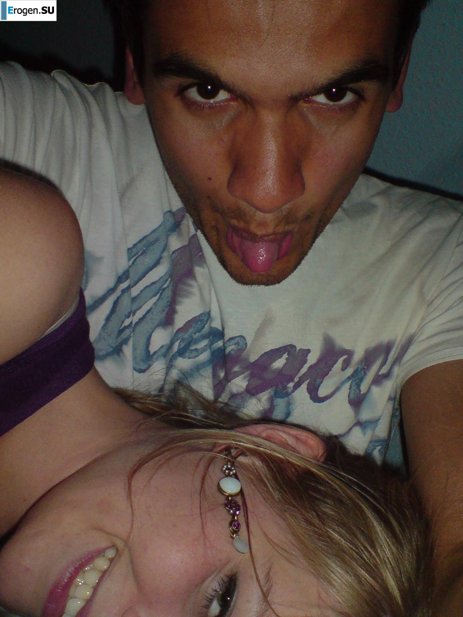 girl and guy with the euro round. Slide 31