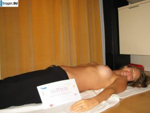 Naked and cheerful. Part 3. Thumbnail 9