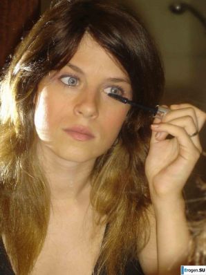striptease lesbians. Part 4. Thumbnail 34