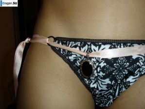 striptease lesbians. Part 5. Thumbnail 28