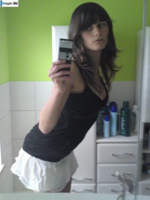 studio in the bathroom. Thumbnail 14