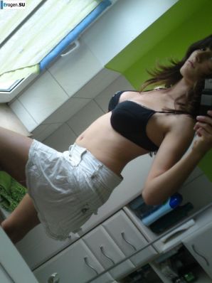 studio in the bathroom. Thumbnail 21