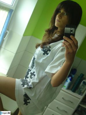 studio in the bathroom. Thumbnail 35