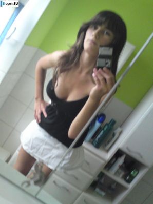 studio in the bathroom. Thumbnail 7