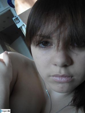 red-haired student. Thumbnail 1