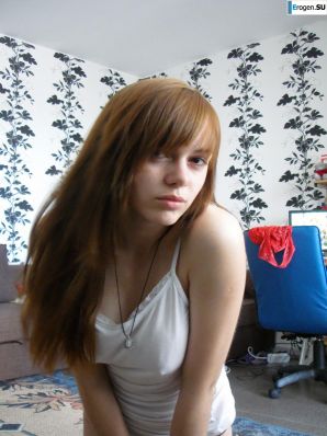 red-haired student. Thumbnail 25