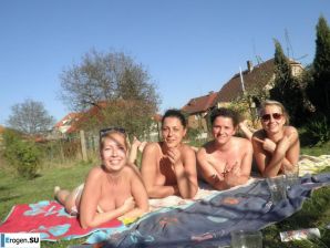mass summer vacation. Thumbnail 3
