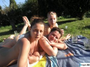 mass summer vacation. Thumbnail 5
