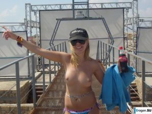 chronicles of the nudist beach. Thumbnail 14
