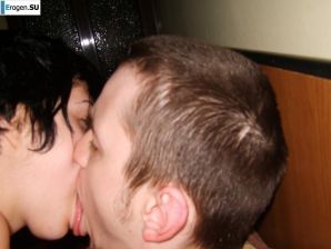 slightly gothic couple. Thumbnail 34