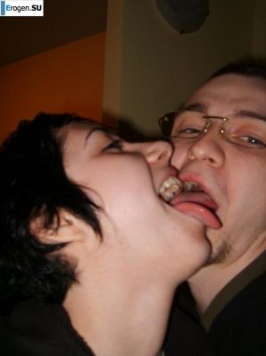 slightly gothic couple. Thumbnail 6