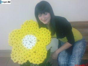 пацан с двумя подругами. Миниатюра 20