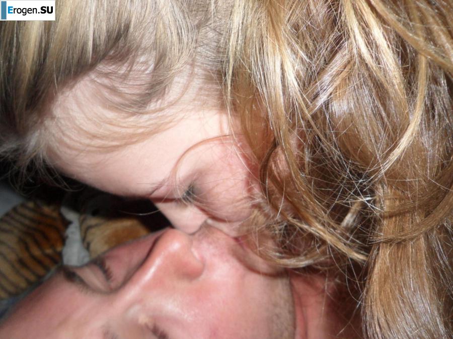 a young miniature girl with a bald daddy. Part 2. Slide 22
