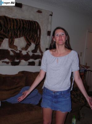 everyday life and relaxation of a brunette with her boyfriend. Part 2. Thumbnail 16