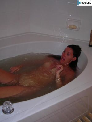 everyday life and relaxation of a brunette with her boyfriend. Part 2. Thumbnail 31