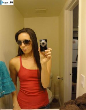 striptease in front of the mirror. Thumbnail 13