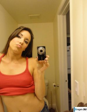 striptease in front of the mirror. Thumbnail 52