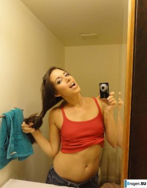striptease in front of the mirror. Thumbnail 53