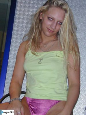blonde with an animal look. Thumbnail 26