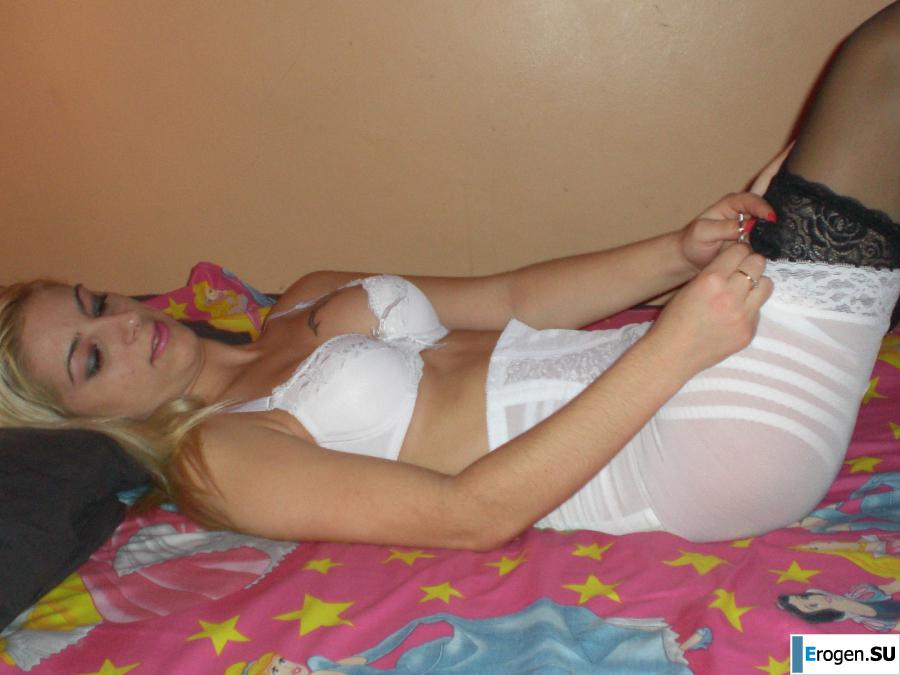 the blond woman changes her clothes on camera. Part 2. Slide 11