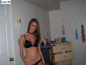 striptease with pranks on camera. Thumbnail 10