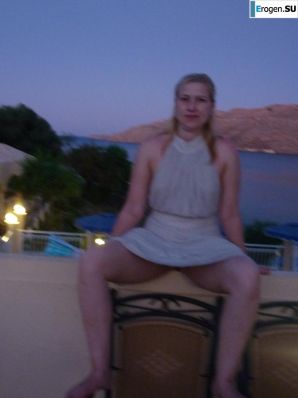 naked on the rocky shores. Part 3. Thumbnail 14