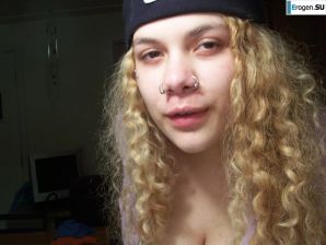 lush and voluminous informal. Thumbnail 28