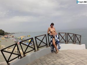on the beach in Miami without a swimsuit. Part 2. Thumbnail 31
