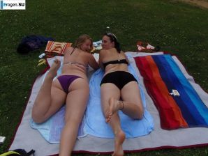 three girlfriends modestly misbehaving. Thumbnail 30